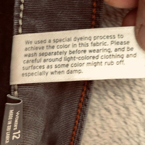 Eddie Bauer Womens Jeans Size 12 Black Denim Slightly Curvy Slim Straight Casual - Picture 10 of 12